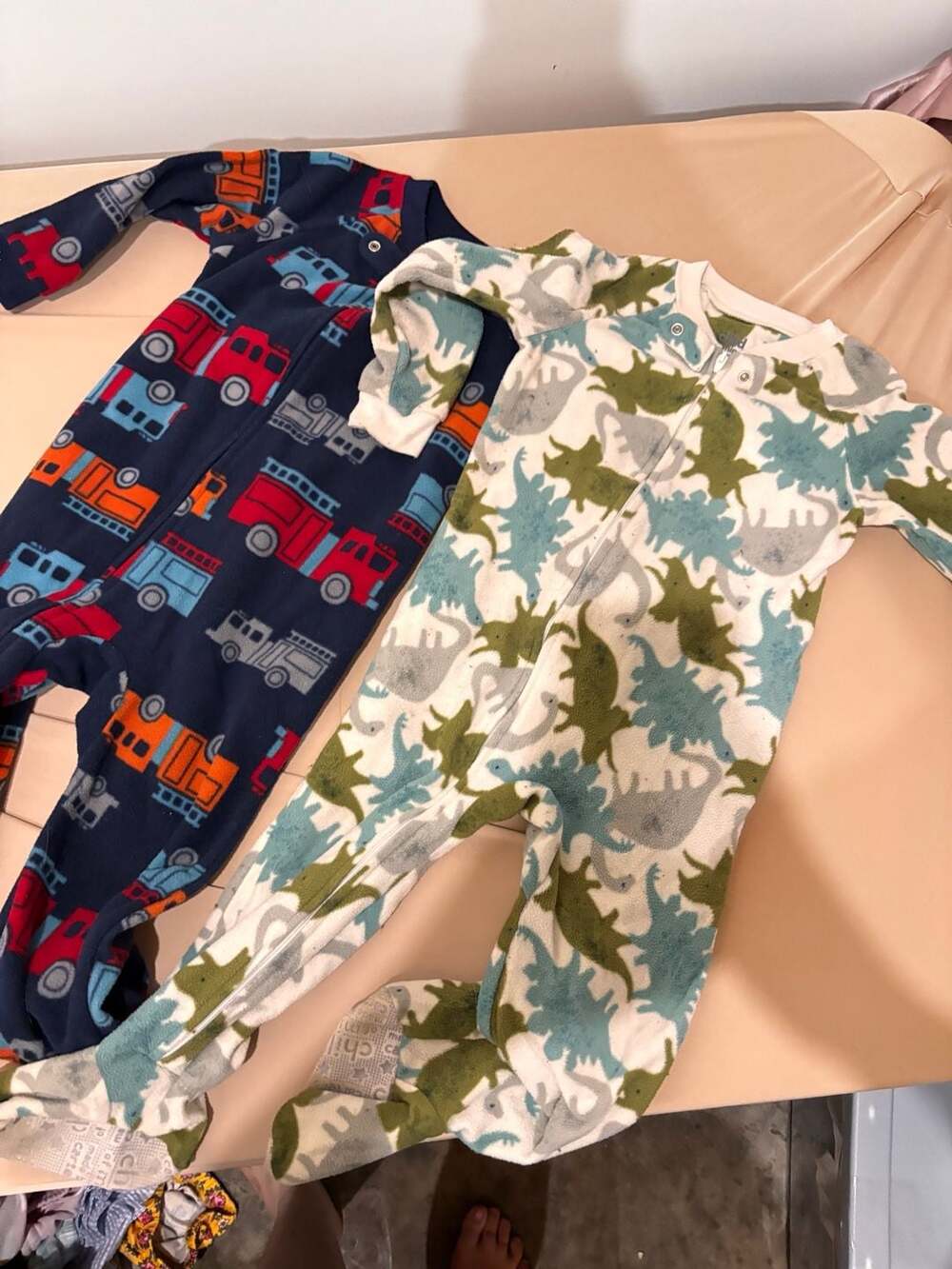 Child of Mine by Carter's Fleece Sleep and Play 2T Lot of 2 Pajamas